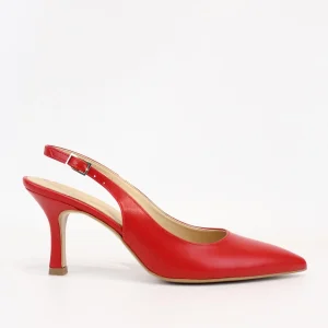 dècollete con cinghia