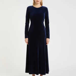 abito lungo in velluto