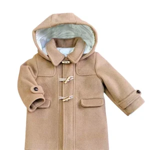 cappotto con alamari