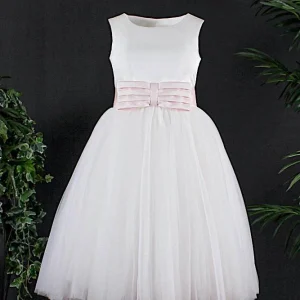 Abito da cerimonia con fascia in vita