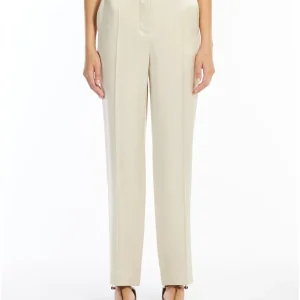 pantalone a sigaretta