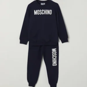 tuta con logo moschino