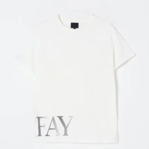 t-shirt con logo al fondo