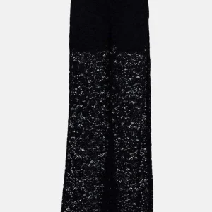 pantalone con fiori in pizzo