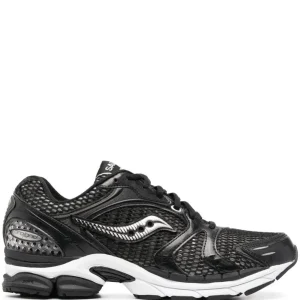 SAUCONY - PROGRID TRIUMPH 4