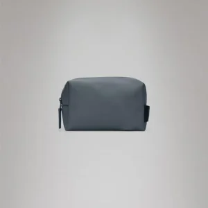 pochette wash bag