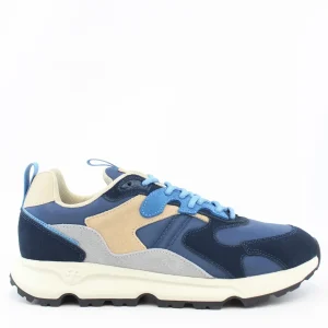 sneakers song con dettaglio