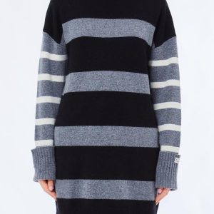 abito collo alto righe