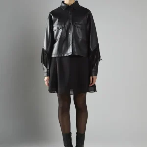 giacca con bottoni e frange