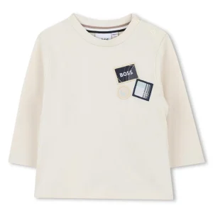 t-shirt con ricami al petto