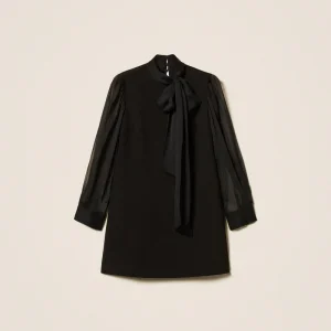 abito corto con fusciacca