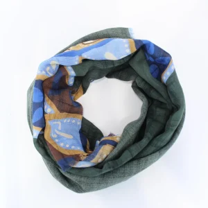 sciarpa con piccole frange