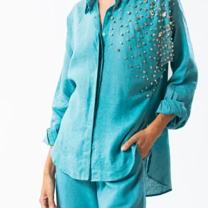camicia lino con gioiello